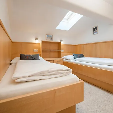 Bauernhof Ferienparadies Taxen *