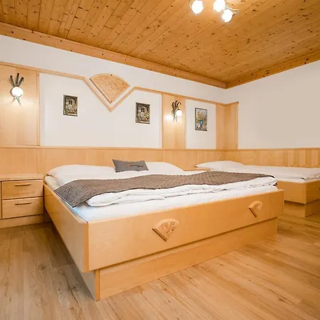 Ferienparadies Taxen Bauernhof *