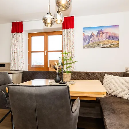 Ferienparadies Taxen Bauernhof *