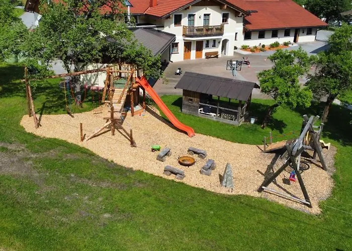 农家乐 塔克森度假别墅 *